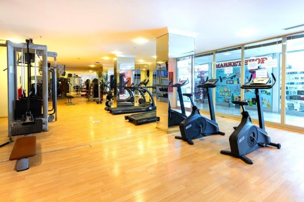 Pineta Park Deluxe Hotel 말마리스 외부 사진